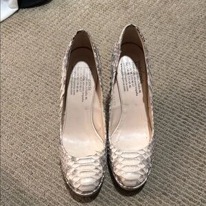 Pedro Garcia Cream-Beige Snake-Texture Pumps